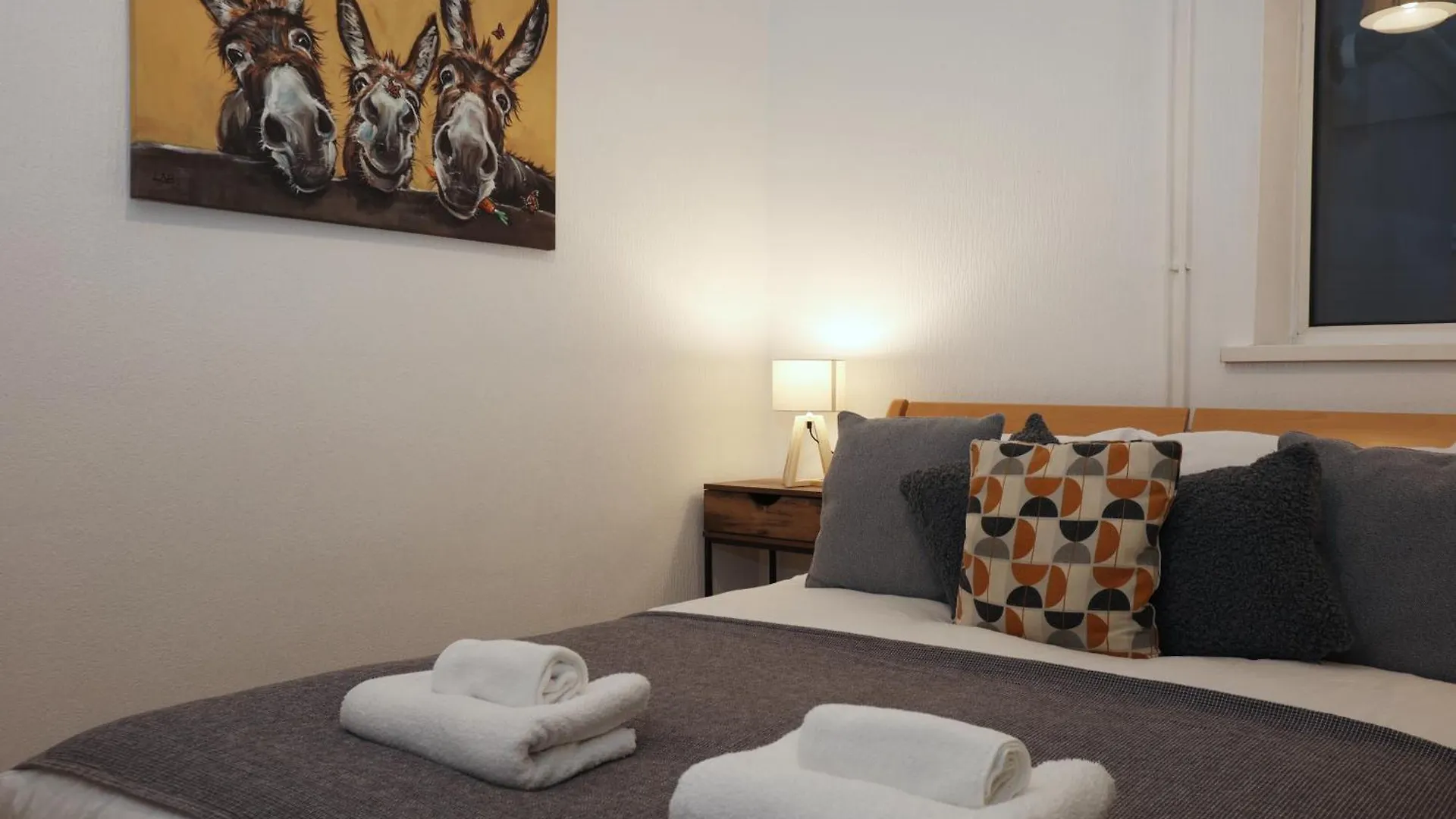 Mansfield House By N And N Stays Ltd,Perfect For Contractors & Workers, Close To Principality Stadium, Great Location, Free Parking Verenigd Koninkrijk